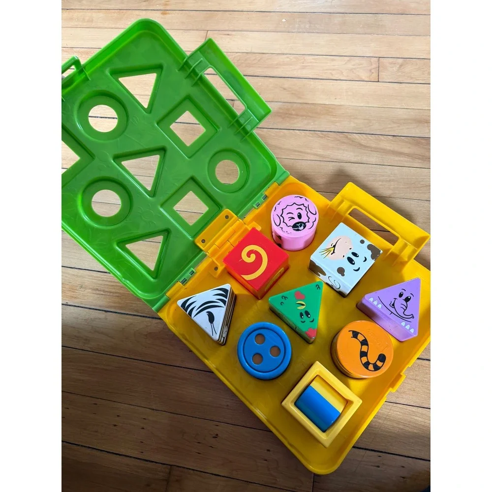 Playskool Blocksters Block Spot Farm Jungle travel case motor development toy‎